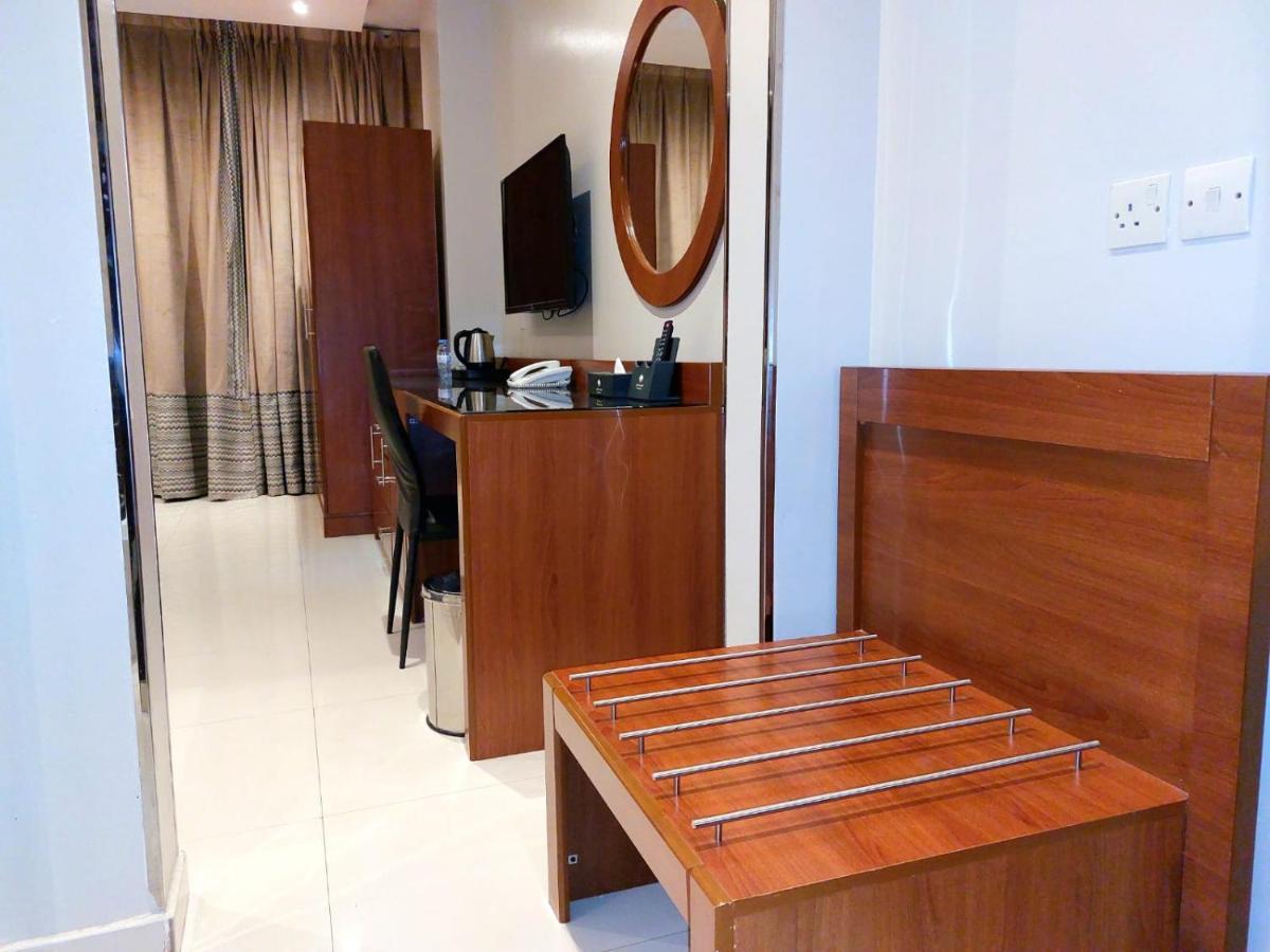 Al Muhaidb Down Town - King Fahd Road Riad Exterior foto