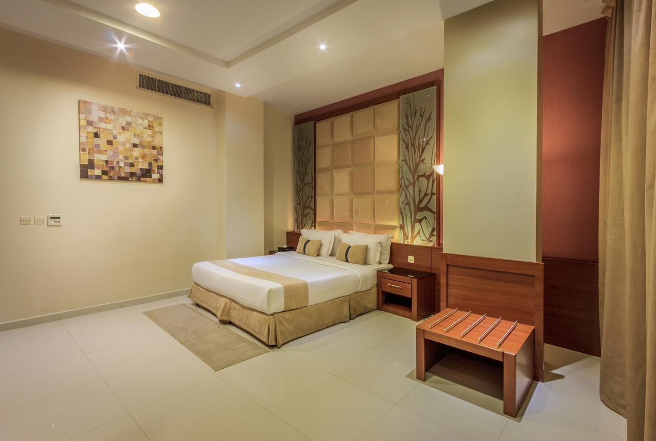 Al Muhaidb Down Town - King Fahd Road Riad Exterior foto