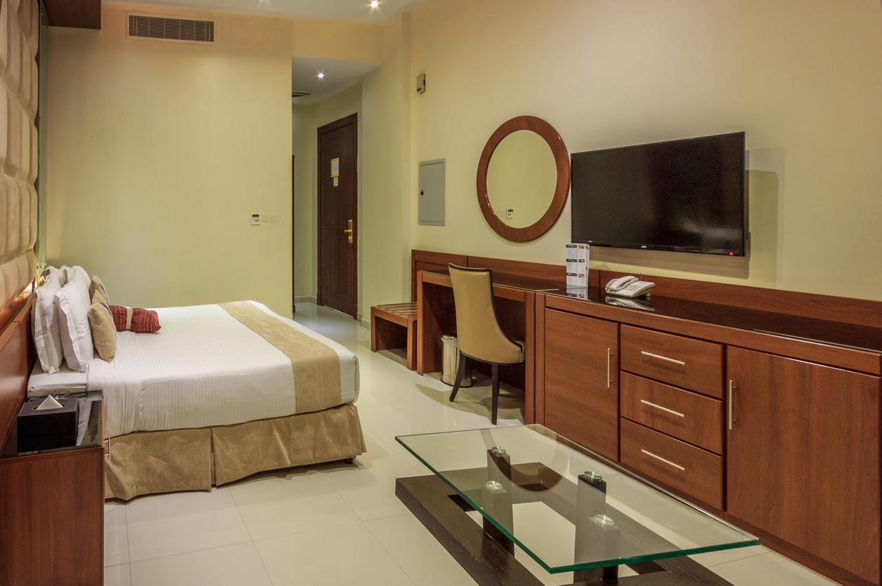 Al Muhaidb Down Town - King Fahd Road Riad Exterior foto