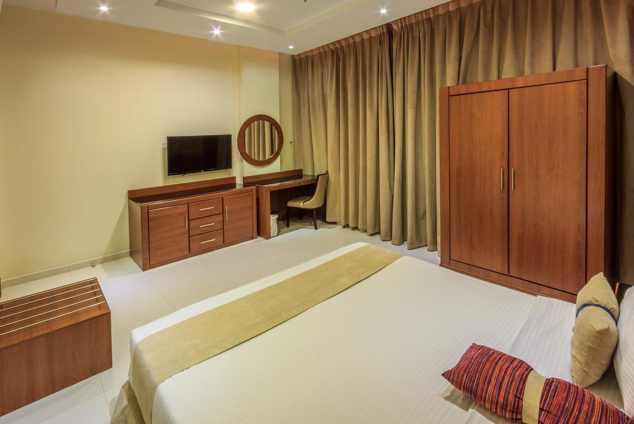 Al Muhaidb Down Town - King Fahd Road Riad Exterior foto